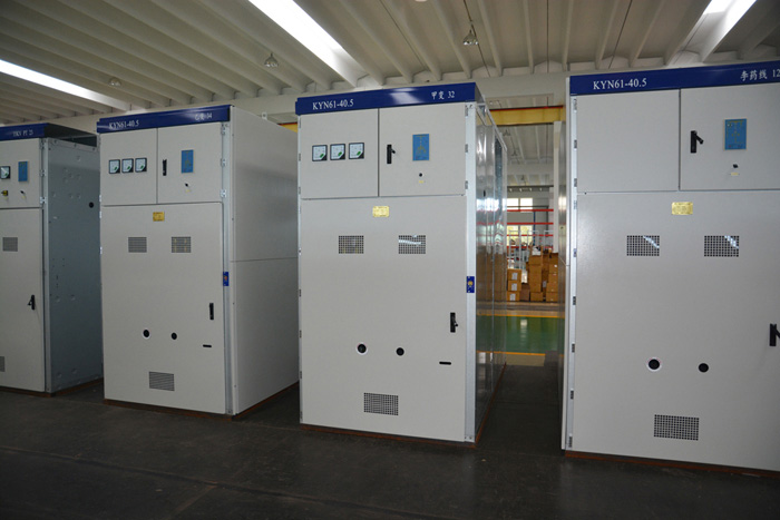 KYN61-40.5{Z}系列鎧裝移開式交流金屬封閉開關(guān)柜 KYN61-40.5{Z}系列鎧裝移開式交流金屬封閉開關(guān)柜