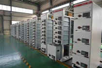 GCK型低壓抽出式開關(guān)柜 GCK型低壓抽出式開關(guān)柜